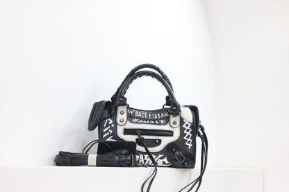 Vintage Graffiti Moto City Bag