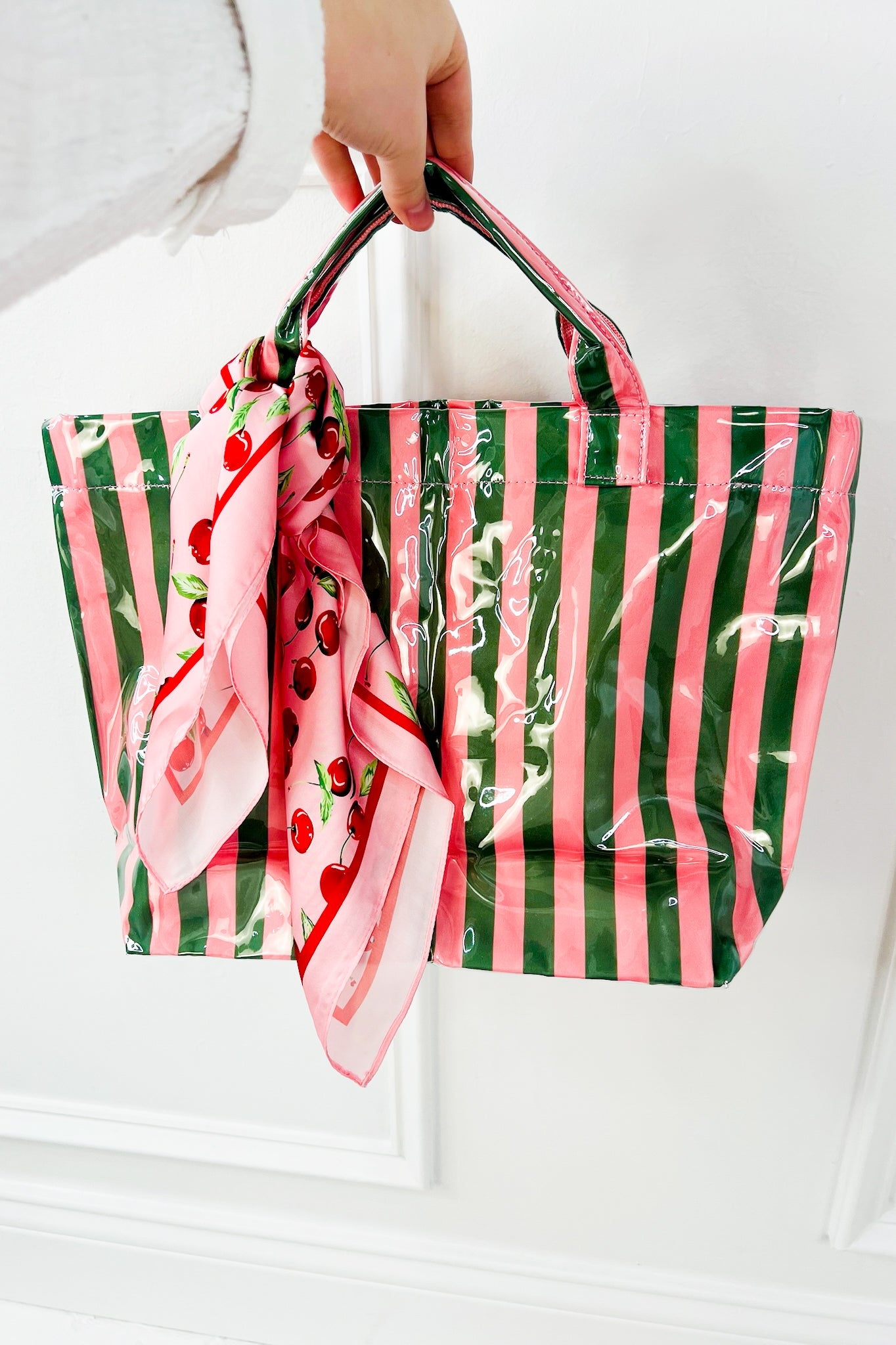 CITY GIRL TOTE BAG