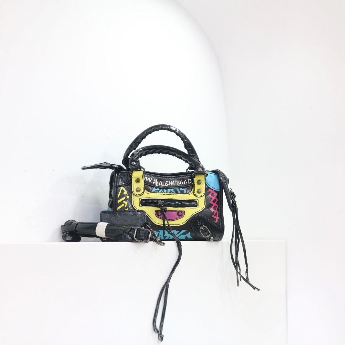 Vintage Graffiti Moto City Bag