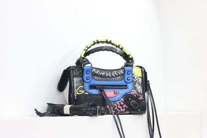 Vintage Graffiti Moto City Bag