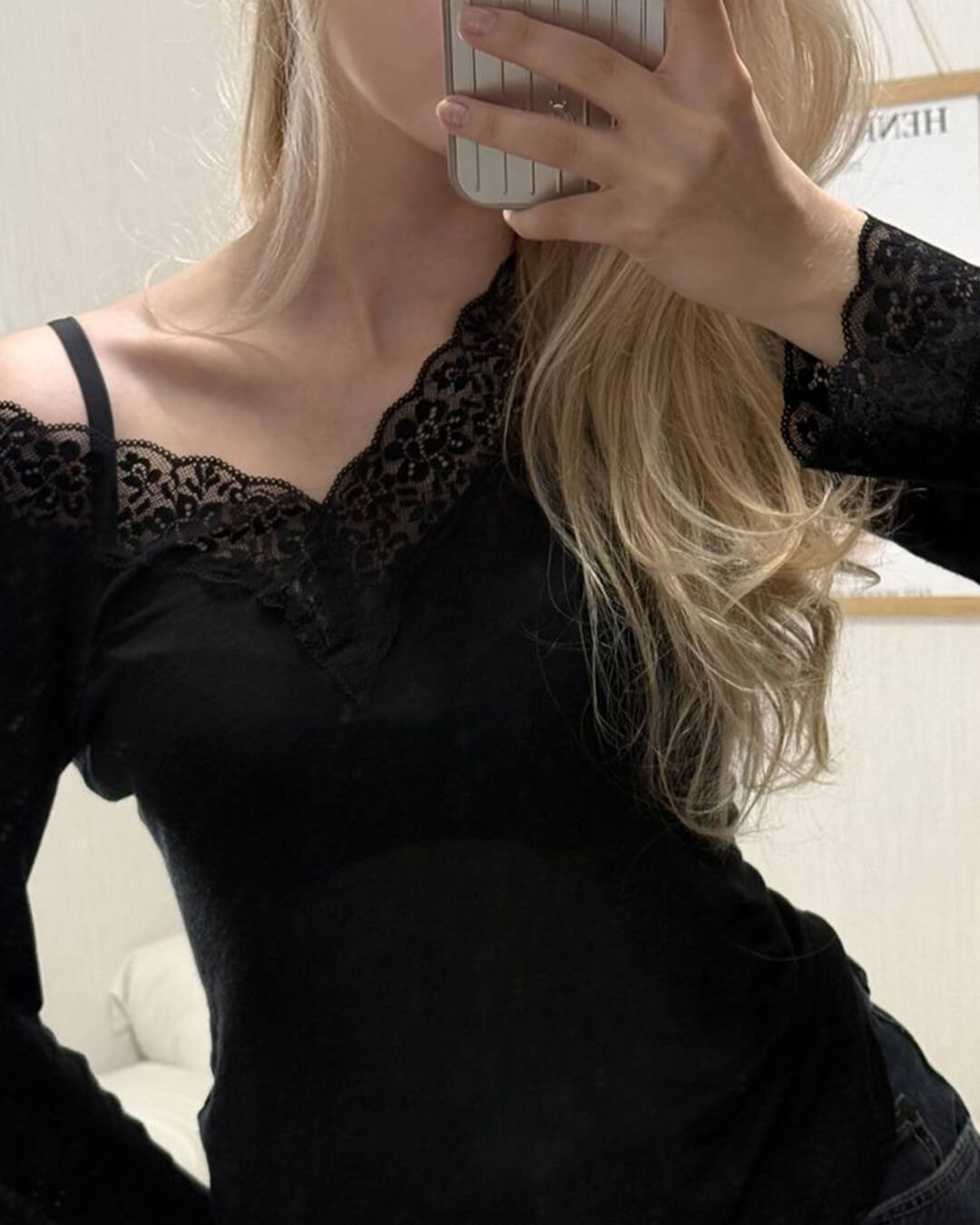 Aurora V-Neck Lace Top